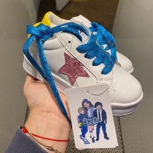 lola and the boys sneakers